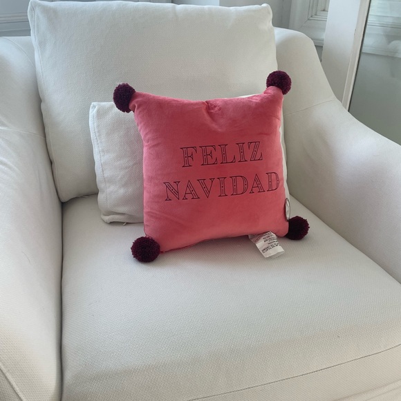 Feliz Navidad Pillow with tassels- BOGO!!! - Picture 3 of 6